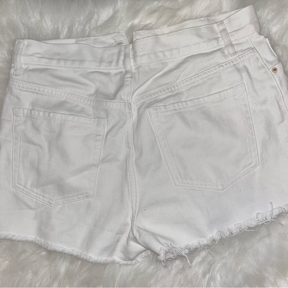 Pacsun white vintage high rise shorts - Picture 2 of 3